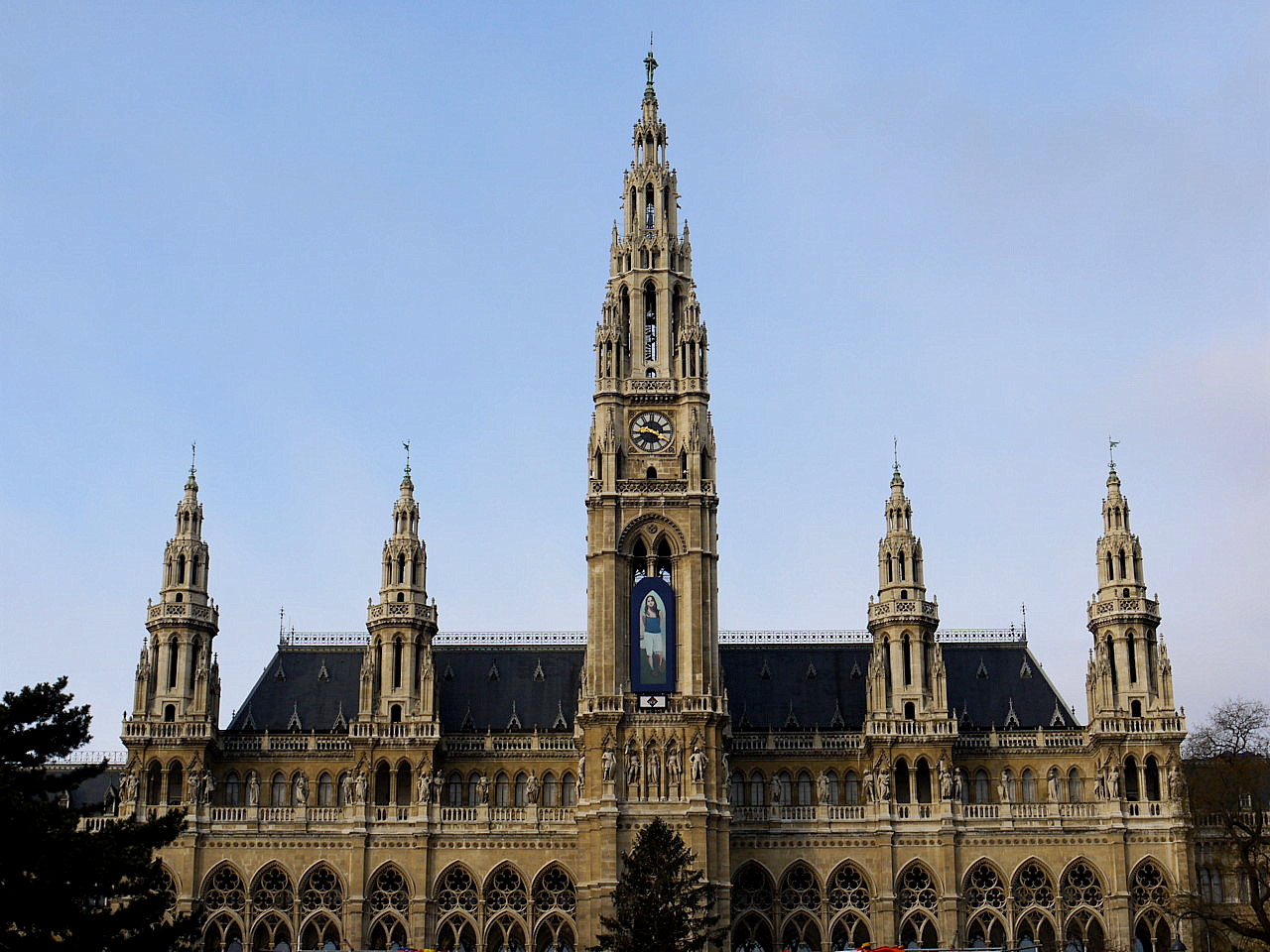 Symbols of the Vienna